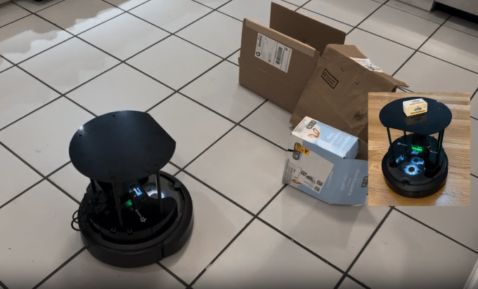 Языковая модель в роботе начала имитировать Робина Уильямса