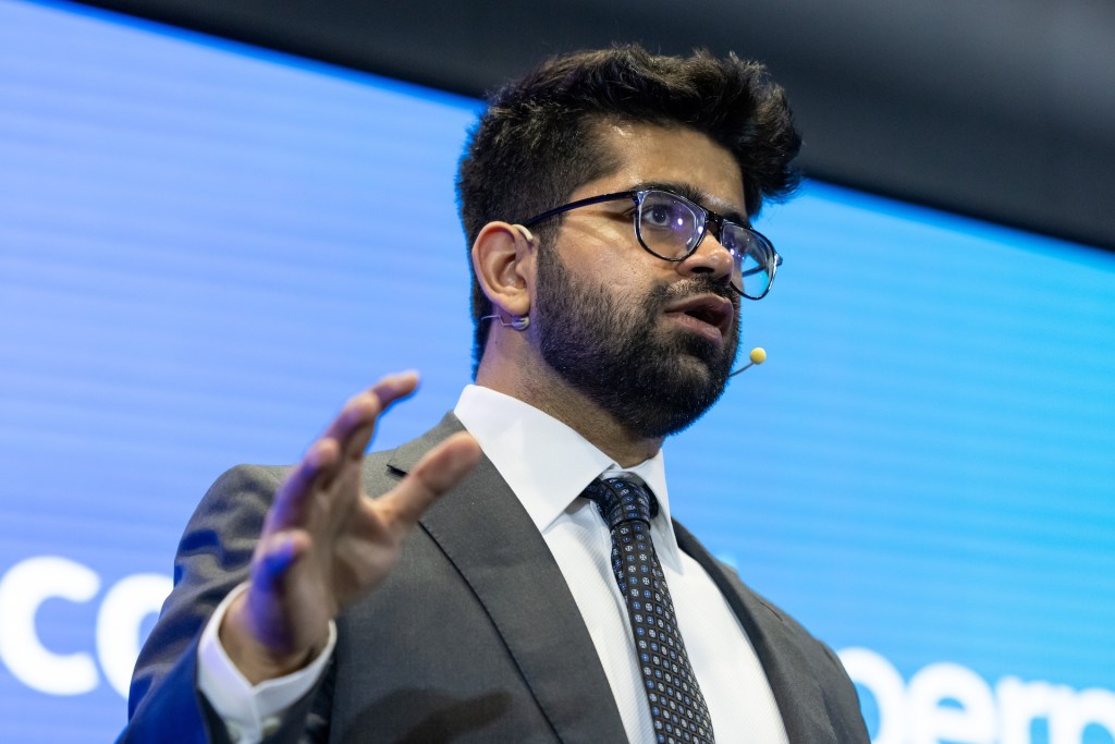 Chicago Tribune подала в суд на Perplexity за копирайт