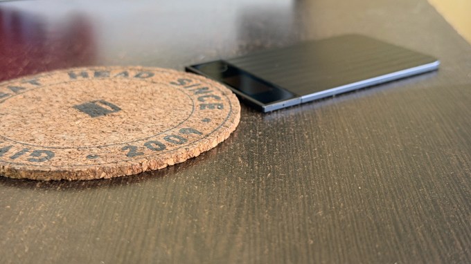 ИИ-устройства для записи встреч