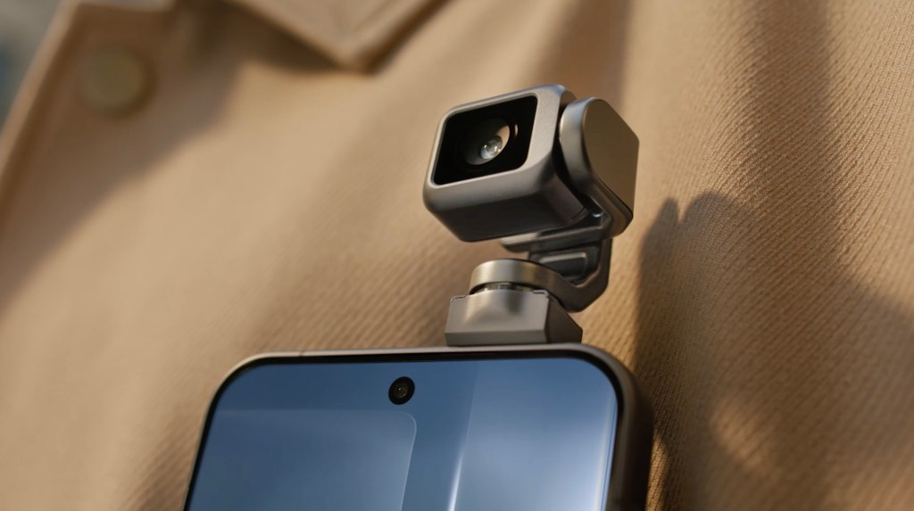 Honor представила Robot phone с камерой, которая танцует