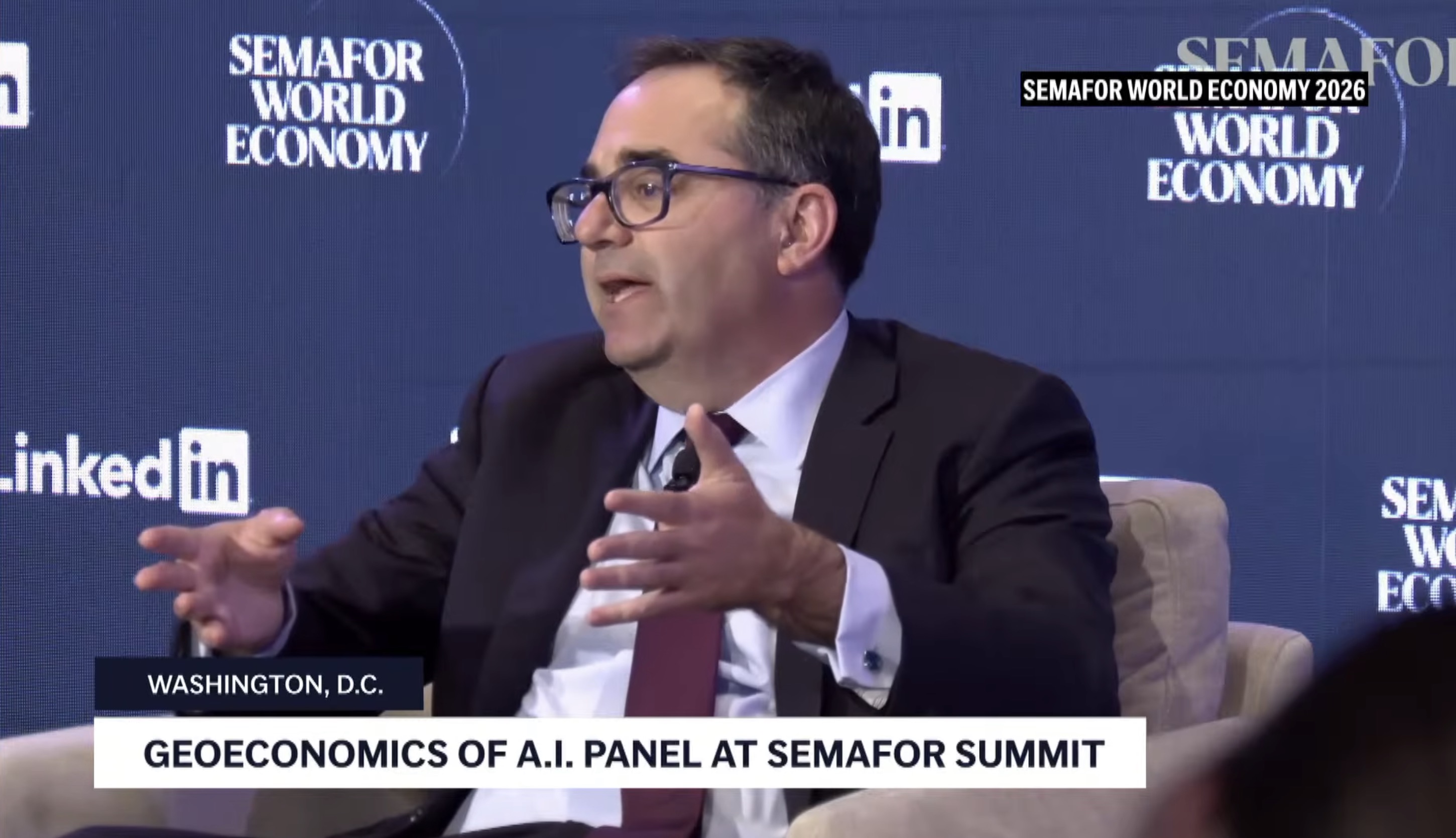 Данные LinkedIn: ИИ не виноват в спаде найма